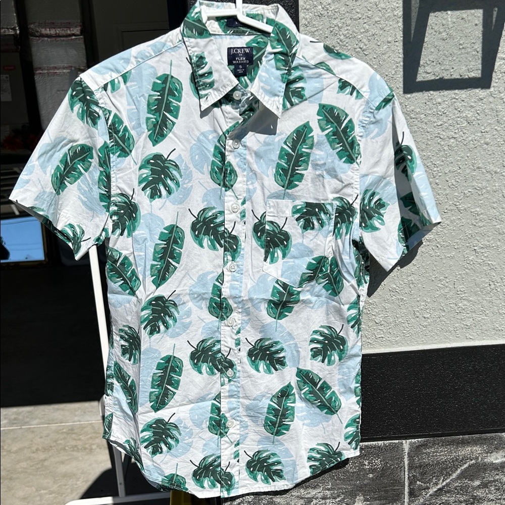 J. Crew Men's Tropical Leaf Print Shirt